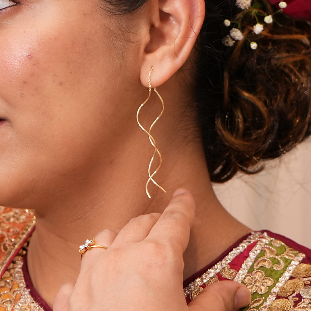 Sia Twisted tassel Earrings