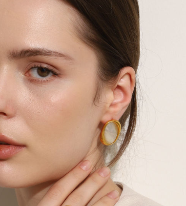 Hallo Gold Oval Mother of Pearl Earrings
