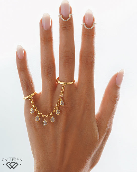 Nyra Drop Chain Ring Set