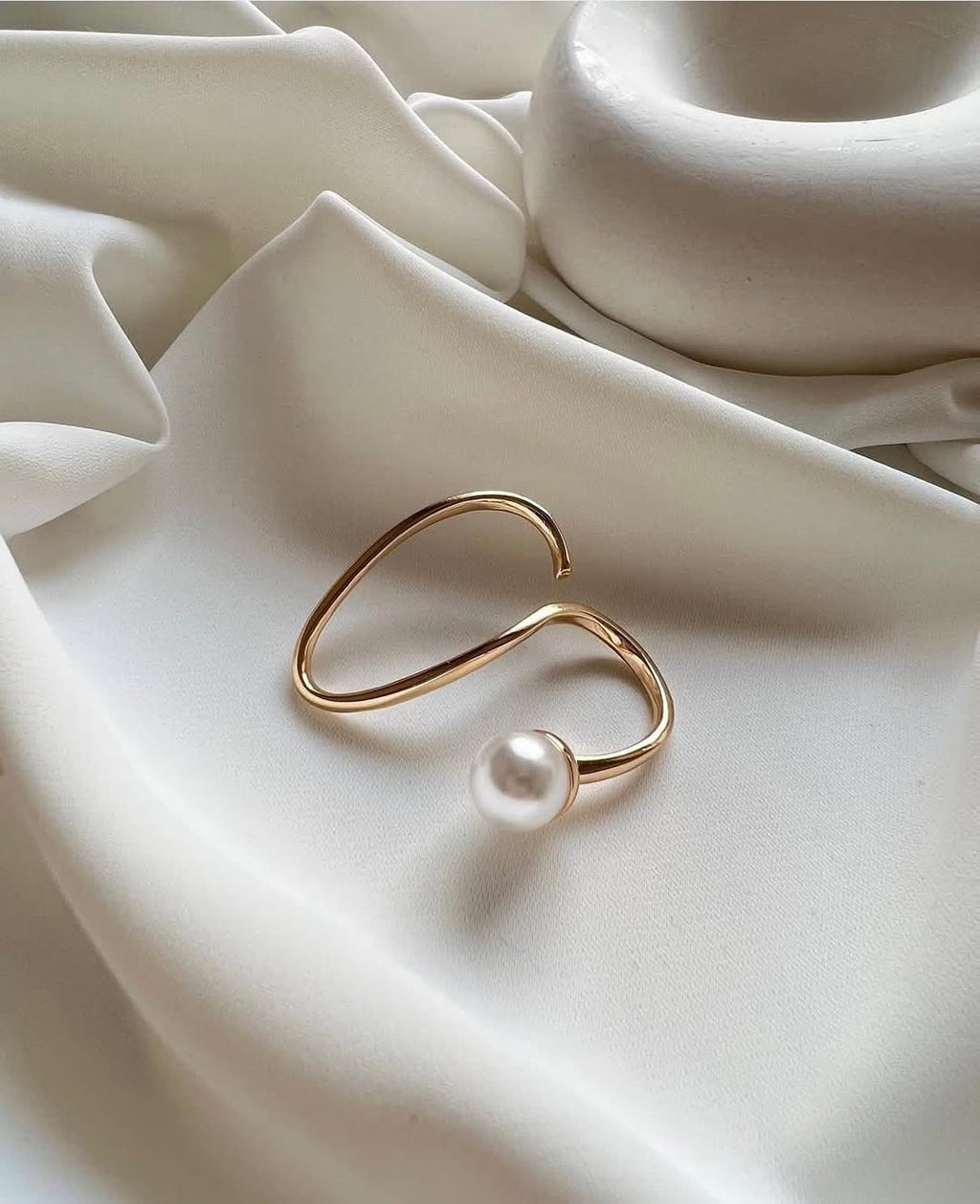 Pearl & Gold Duo Adjustable Ring