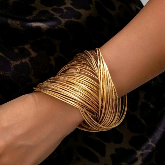 Cleo Metallic Thread Bangle