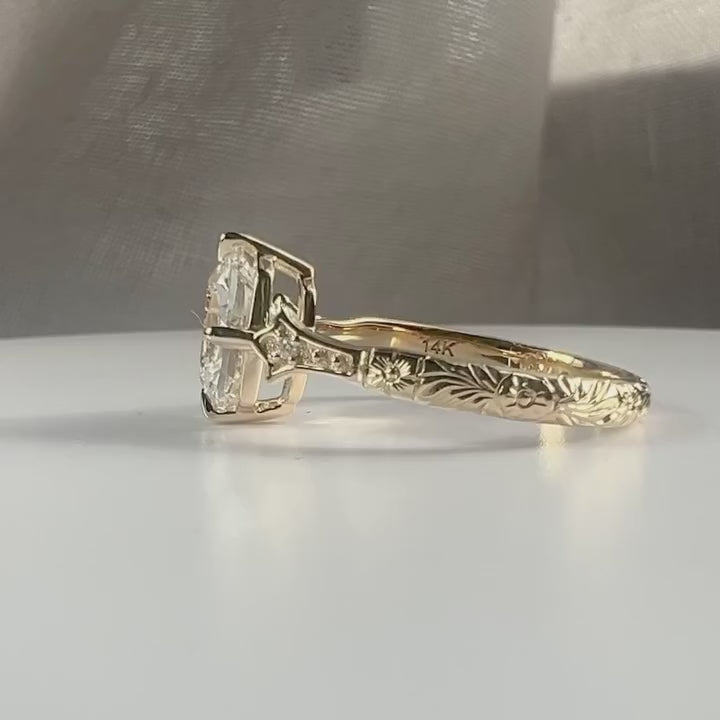 Celeste Oval Star Ring