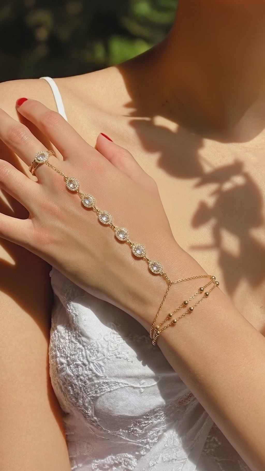 Zarael Radiance Hand Chain Set