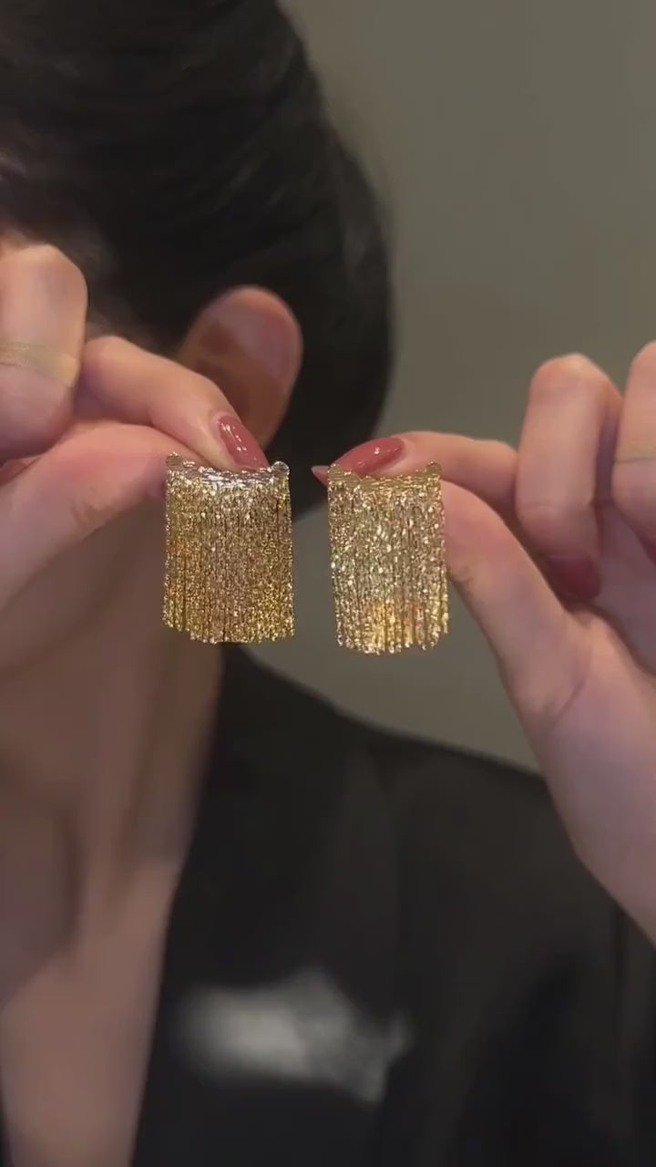 Zariya Fringe Earrings