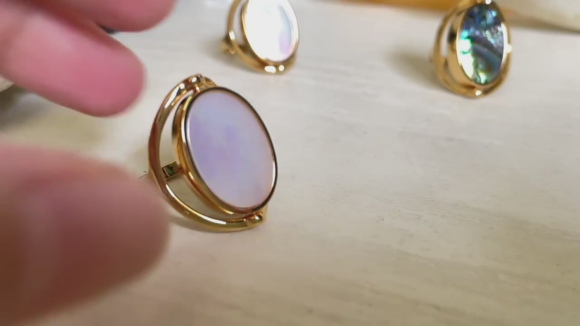 Mabel Mother Pearl Ring (Two in One)