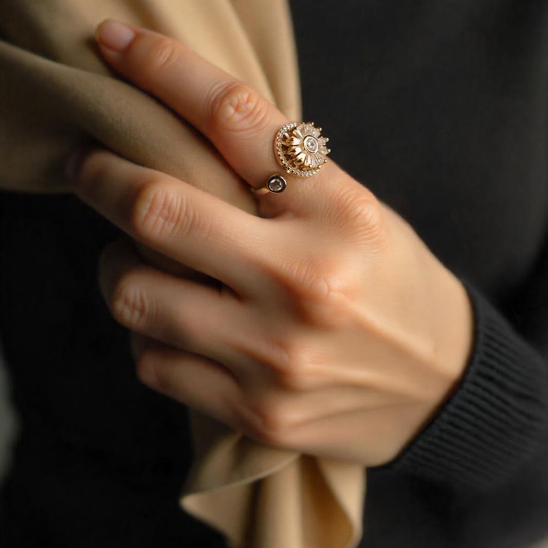 Valentina Spinning Cocktail Ring for Women
