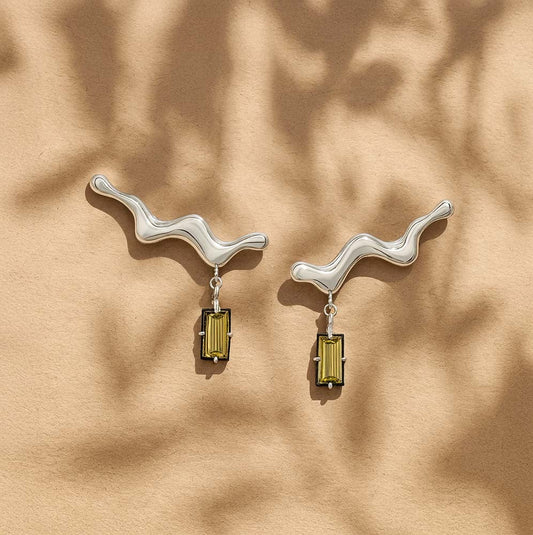 Ripple Effect Ear Crawler