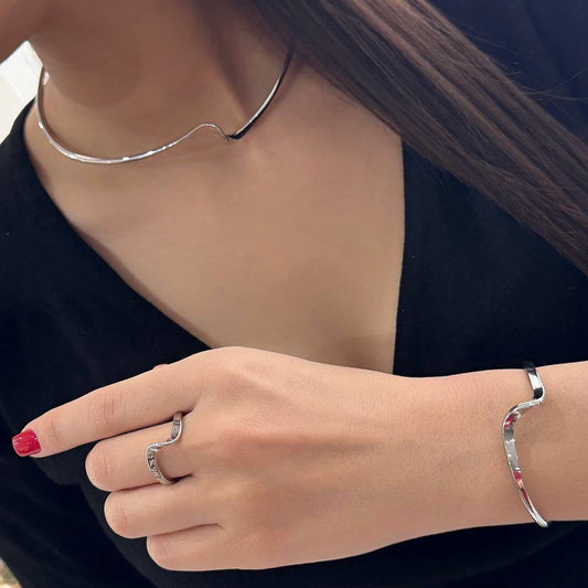 Celeste Wave Necklace Set for Women